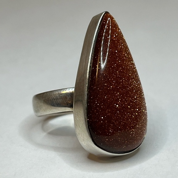 Sparkling Sandstone Gemstone Ring in 925 Silver - Picture 8 of 12